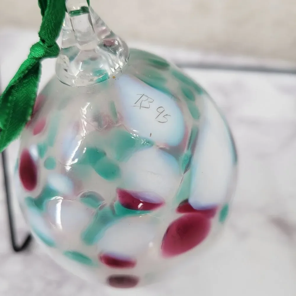Vintage Hand Blown Art Glass Ornament with Green Ribbon Signed 90s - Picture 3 of 10